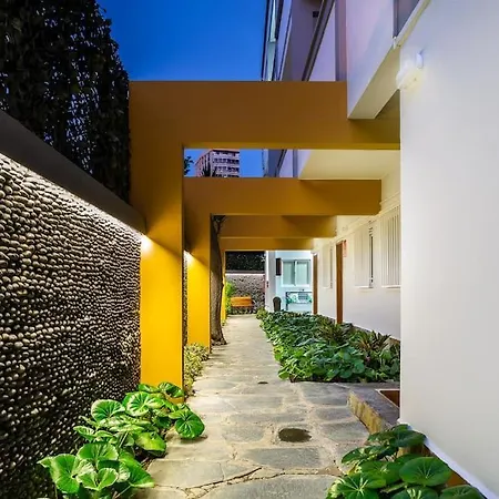 Puccini Oasis - Terra E Mare Apartment *
